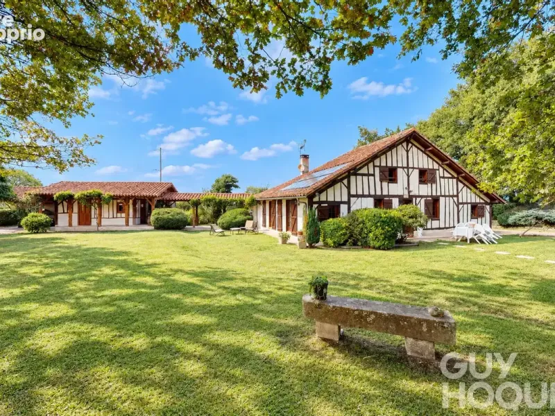 Photo Maison à Aire-Sur-L'adour au prix de 336 500€