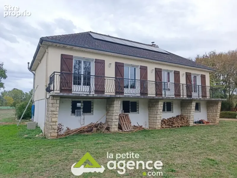 Photo Maison à La Chapelle-Montlinard au prix de 139 000€