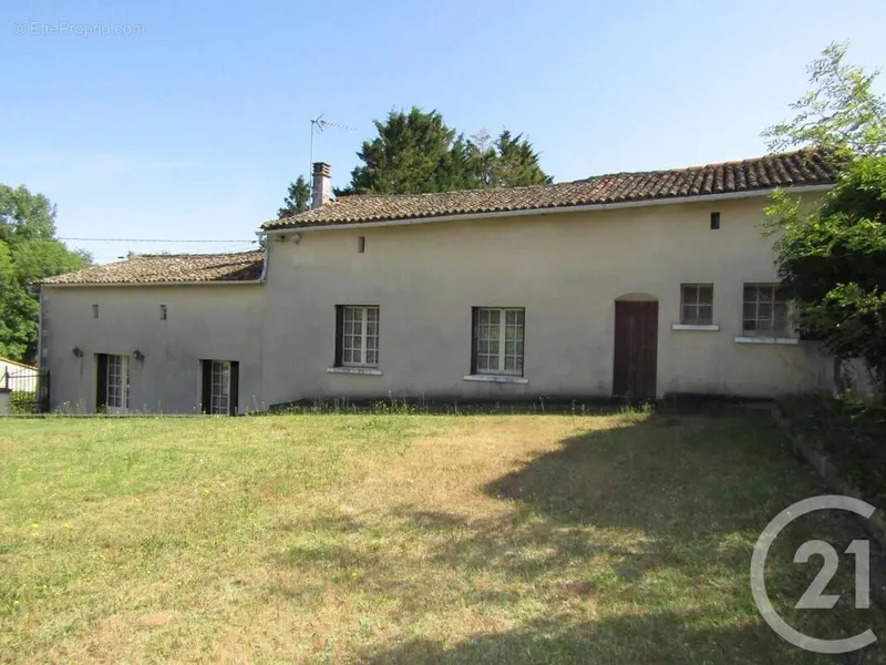 Photo Maison à Saint-Genard au prix de 56 500€