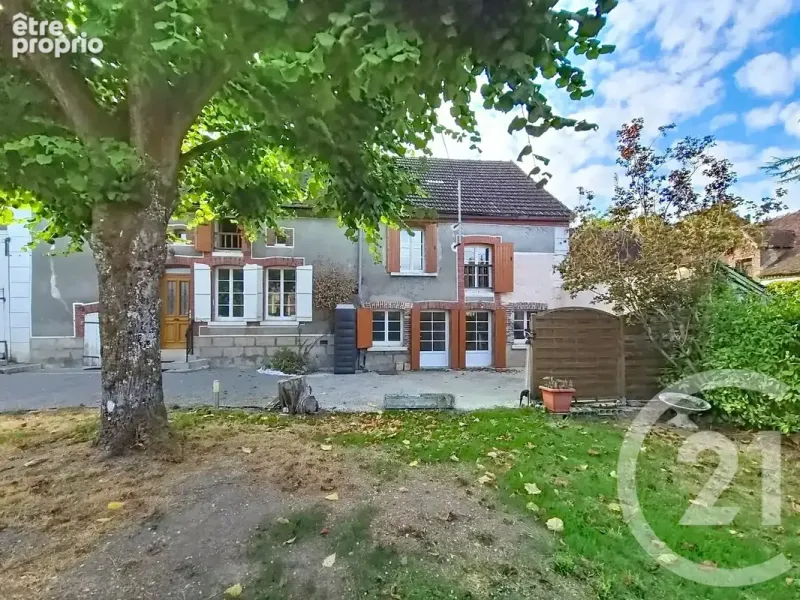 Photo Maison à Chassy au prix de 185 000€
