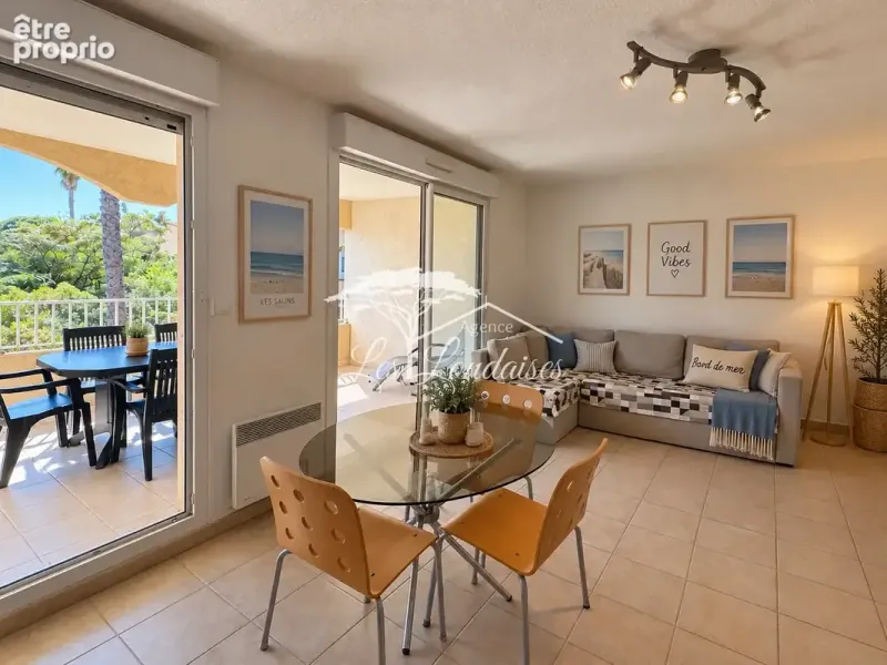 Photo Appartement à La Londe-Les-Maures au prix de 385 000€