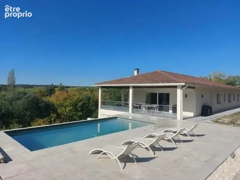 Photo Maison à Seissan au prix de 399 000€