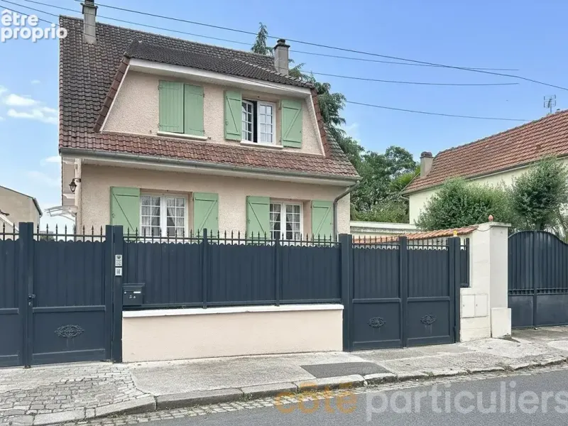 Photo Maison à Saint-Maur-Des-Fosses au prix de 799 000€
