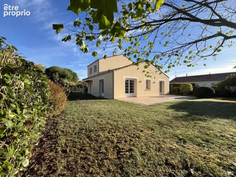 Photo Maison à Pornic au prix de 582 150€