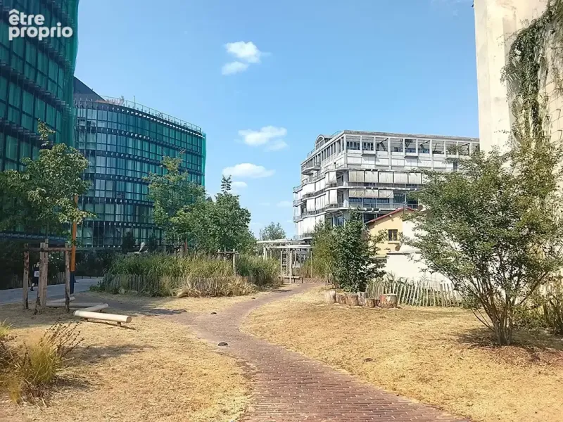 Photo Appartement à Pantin au prix de 230 000€