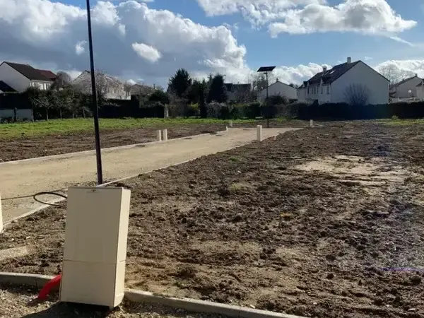 Photo Terrain à Les Essarts-Le-Roi au prix de 141 000€