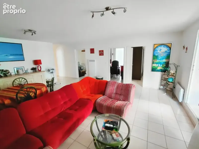Photo Appartement à Vals-Les-Bains au prix de 221 000€