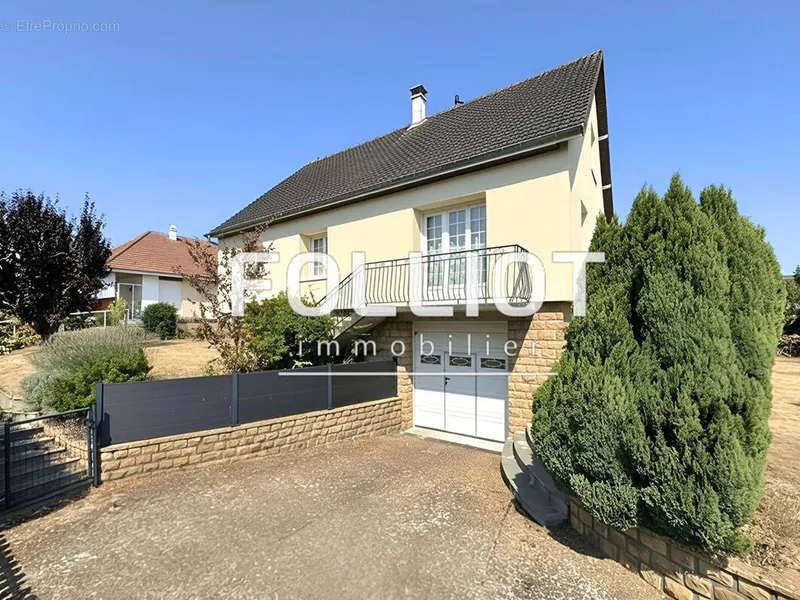 Photo Maison à Verson au prix de 345 000€