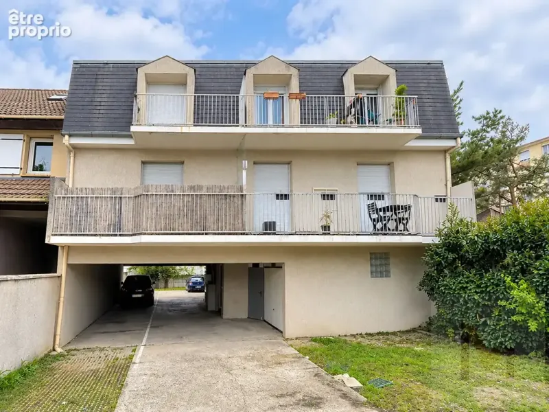 Photo Appartement à Neuilly-Sur-Marne au prix de 155 000€