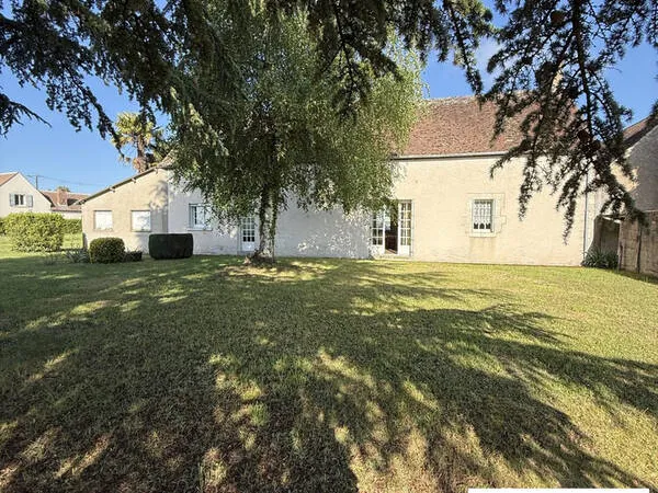 Photo Maison à Saint-Benoit-Sur-Loire au prix de 178 500€