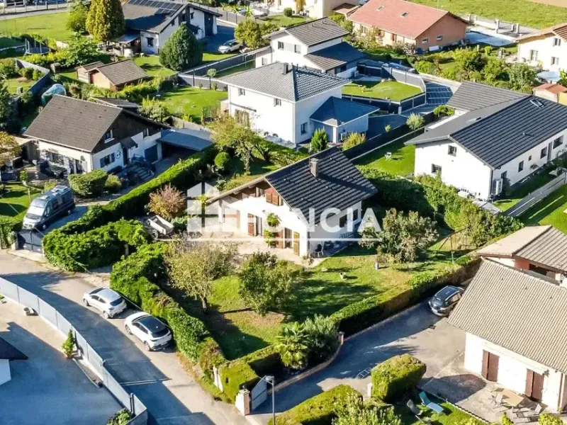 Photo Maison à Bonneville au prix de 365 000€