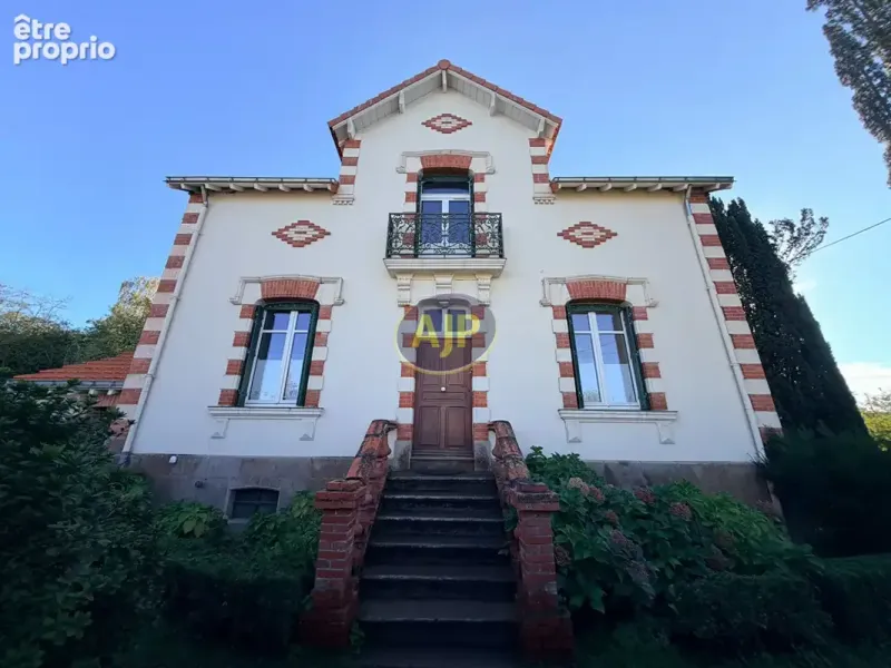 Photo Maison à Guemene-Penfao au prix de 302 000€