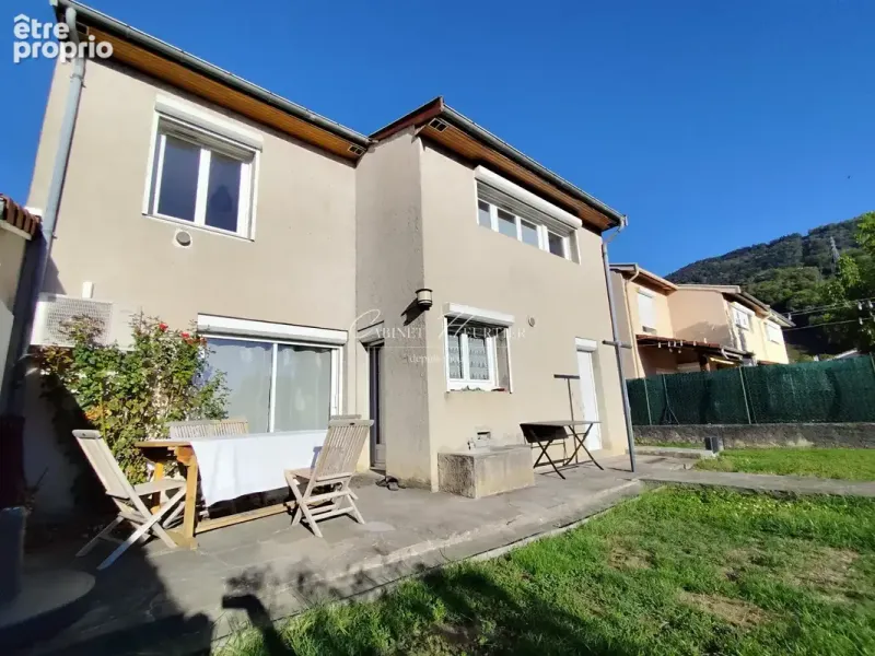 Photo Maison à Froges au prix de 369 000€