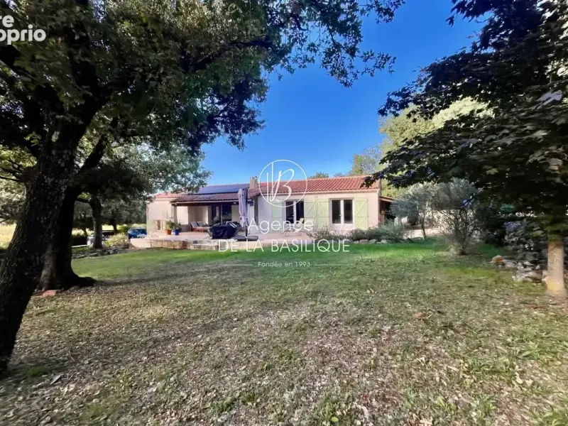 Photo Maison à Saint-Maximin-La-Sainte-Baume au prix de 545 000€