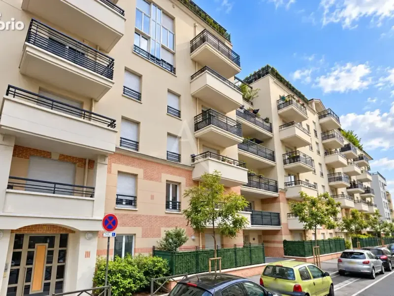 Photo Appartement à Rosny-Sous-Bois au prix de 315 000€
