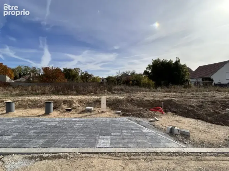 Photo Terrain à Sillery au prix de 161 000€