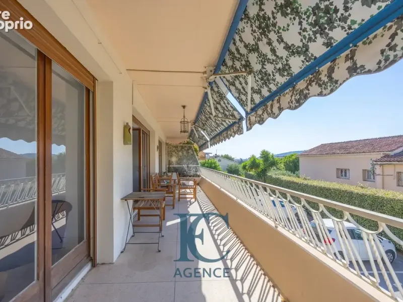 Photo Appartement à Sanary-Sur-Mer au prix de 695 000€