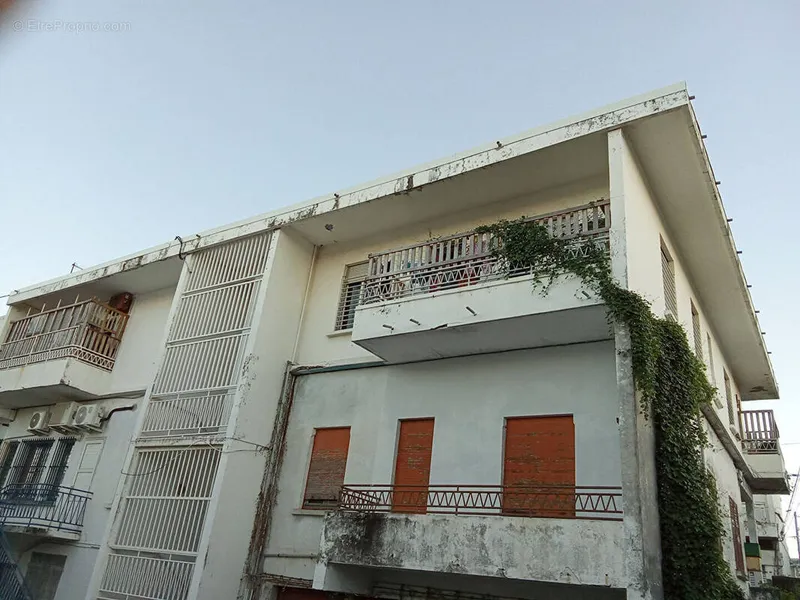 Photo Appartement à Saint-Pierre au prix de 199 800€