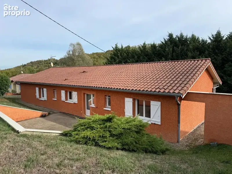 Photo Maison à Pouilly-Le-Monial au prix de 320 000€