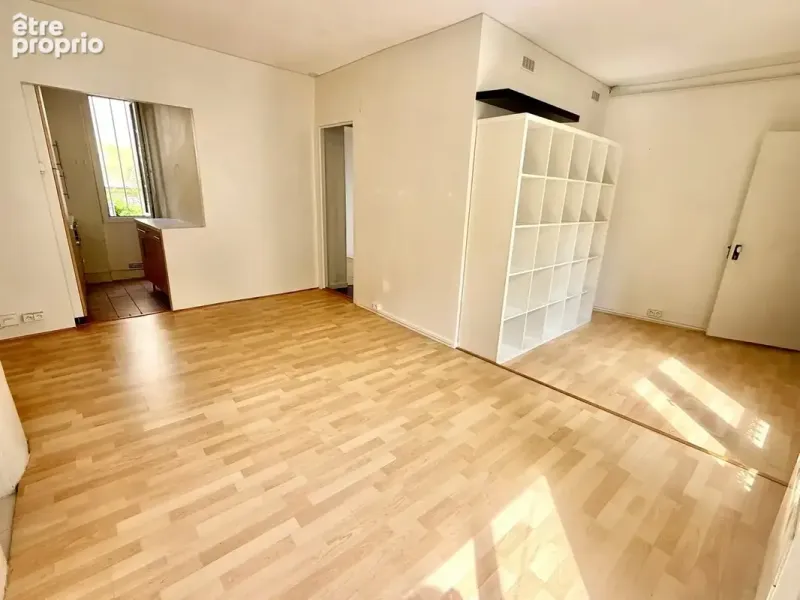 Photo Appartement à Paris-11e au prix de 300 000€