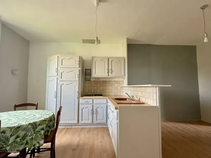 Photo Appartement à Roche-La-Moliere au prix de 75 000€