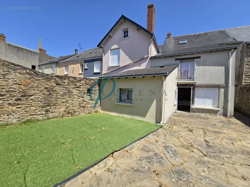 Photo Maison à Petit-Mars au prix de 189 000€