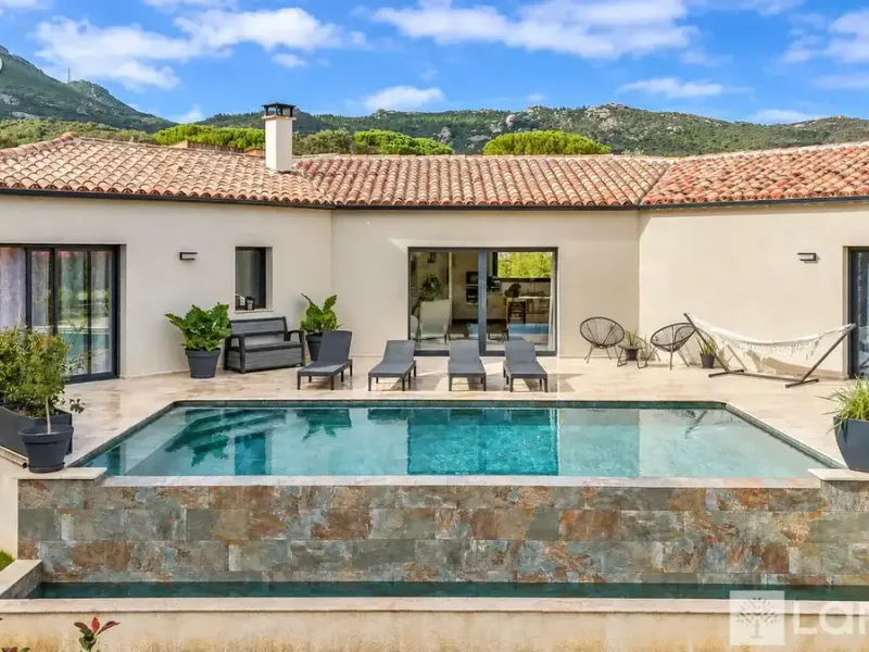 Photo Maison à Calvi au prix de 1 365 000€