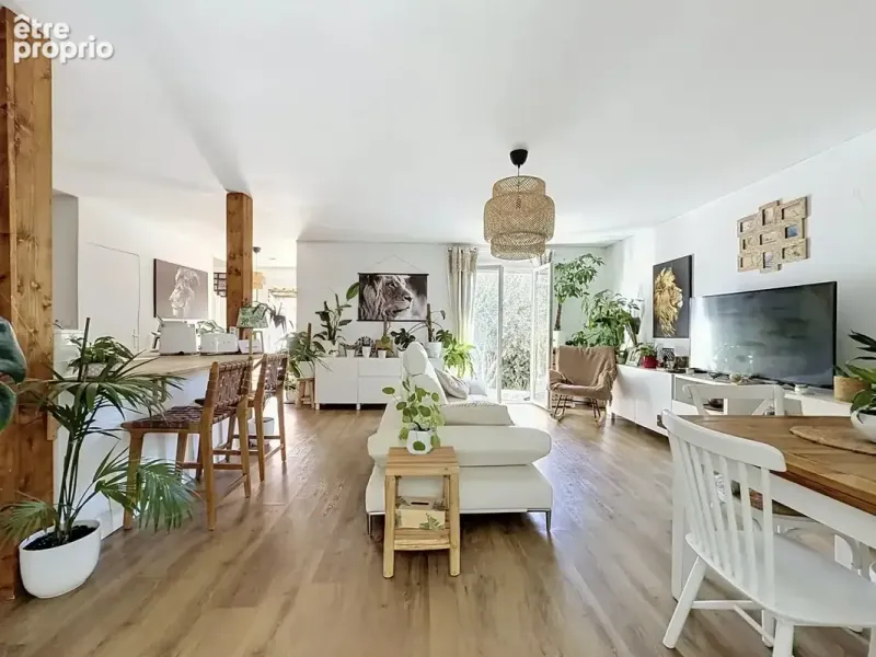 Photo Maison à Carros au prix de 530 000€