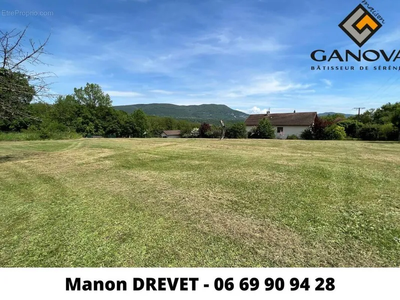 Photo Terrain à Creys-Mepieu au prix de 120 500€