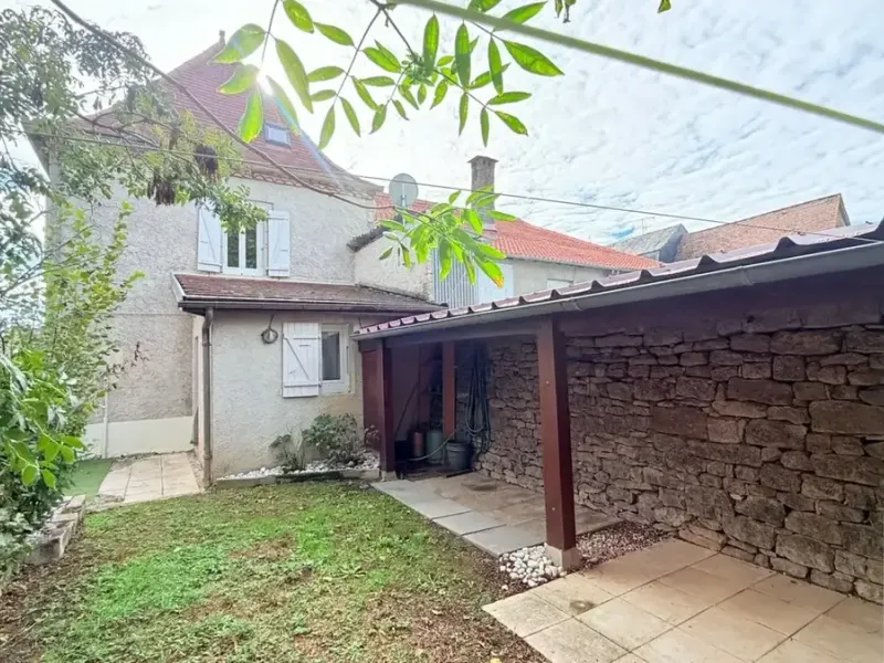 Photo Maison à Lavergne au prix de 128 400€