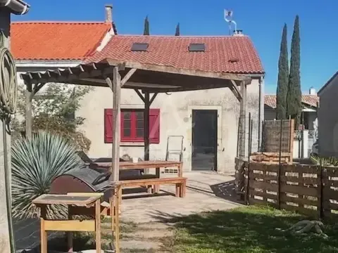 Photo Maison à La Bruffiere au prix de 169 000€