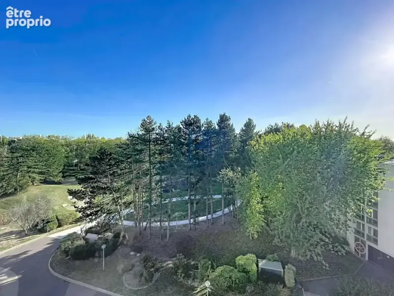 Photo Appartement à Maurepas au prix de 229 000€