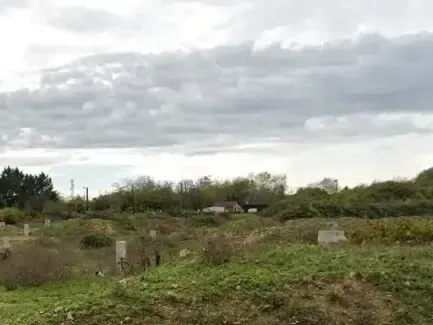 Photo Terrain à Longpont-Sur-Orge au prix de 136 000€