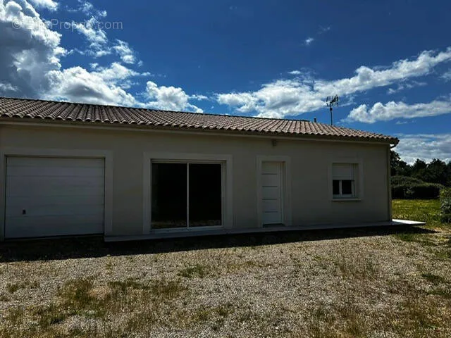 Photo Maison à Sainte-Livrade-Sur-Lot au prix de 159 000€