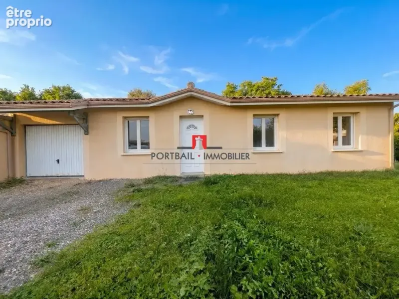 Photo Maison à Saint-Medard-De-Guizieres au prix de 194 000€