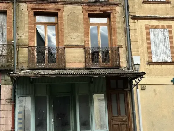 Photo Maison à L'isle-En-Dodon au prix de 120 000€