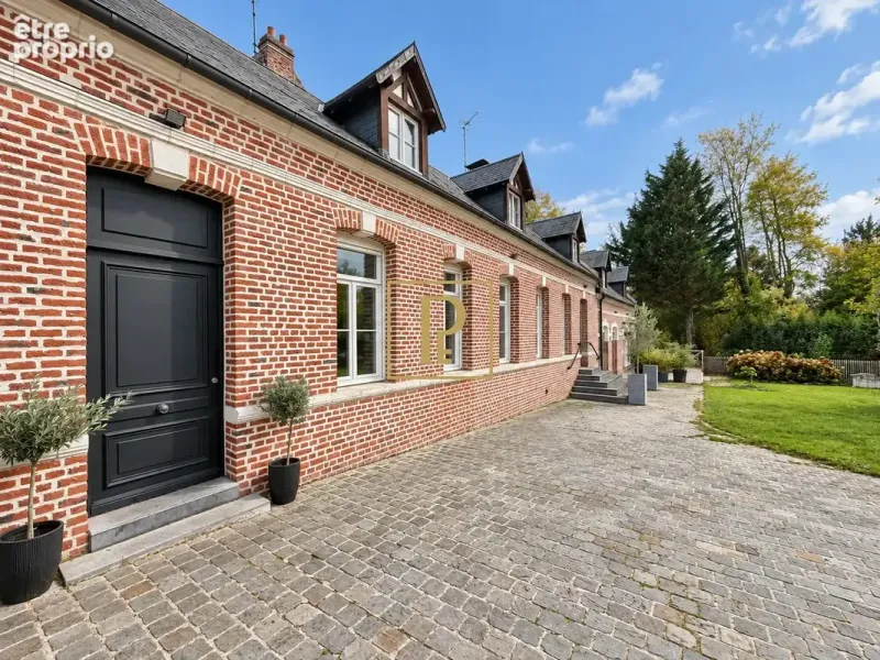 Photo Maison à Anzin-Saint-Aubin au prix de 739 000€