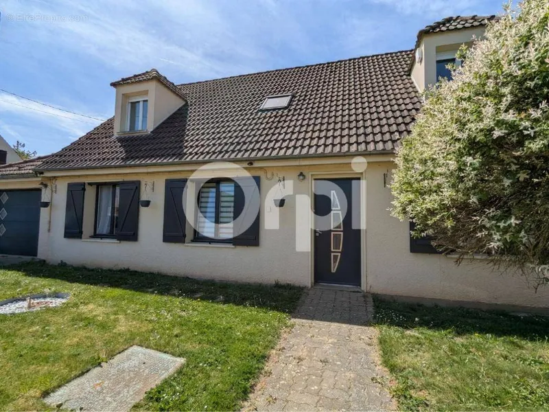 Photo Maison à Vic-Sur-Aisne au prix de 234 900€