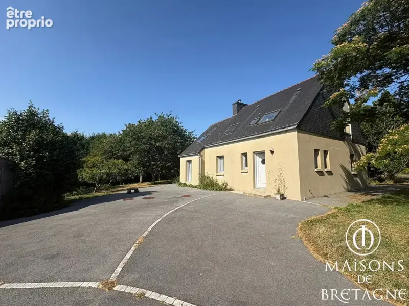 Photo Maison à Scaer au prix de 225 750€