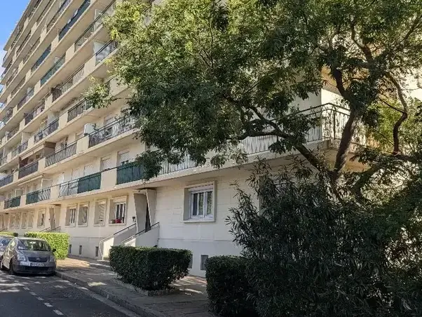Photo Appartement à Beziers au prix de 122 000€