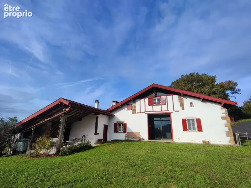 Photo Maison à Bergouey-Viellenave au prix de 365 000€