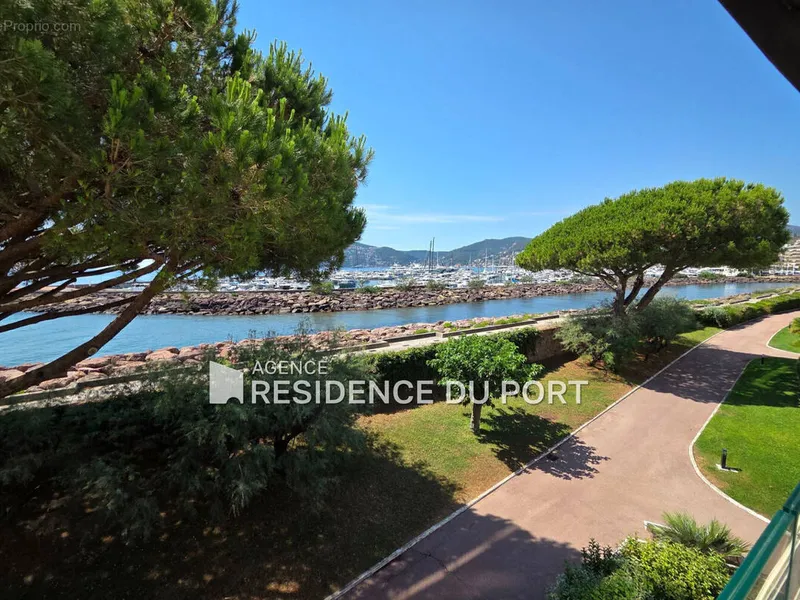 Photo Appartement à Mandelieu-La-Napoule au prix de 939 000€