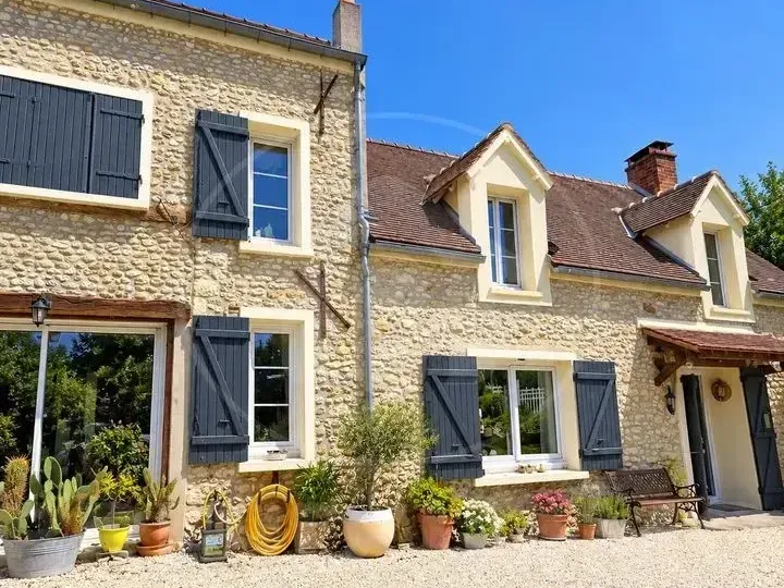 Photo Maison à Chalo-Saint-Mars au prix de 319 000€