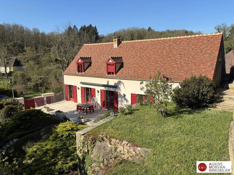 Photo Maison à Semur-En-Auxois au prix de 495 000€
