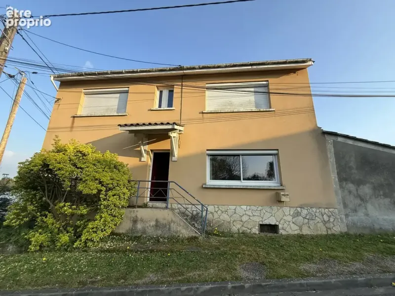 Photo Maison à Fargues-Saint-Hilaire au prix de 205 000€