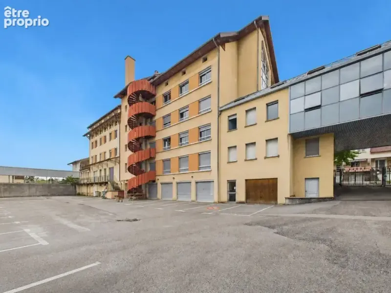 Photo Commerce à Lons-Le-Saunier au prix de 438 000€