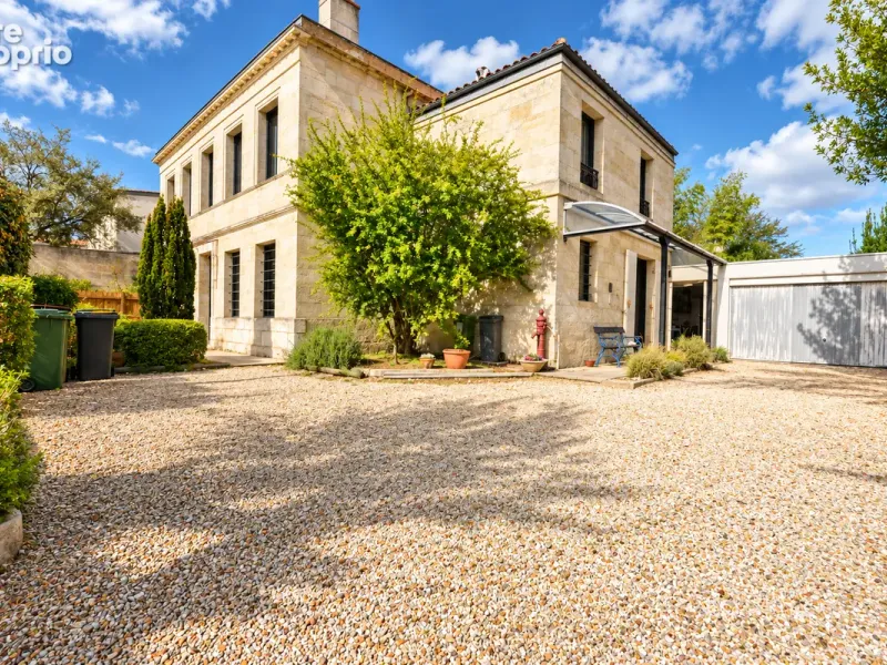 Photo Maison à Bordeaux au prix de 955 000€