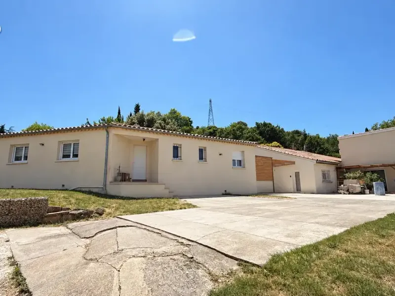 Photo Maison à Malataverne au prix de 998 000€