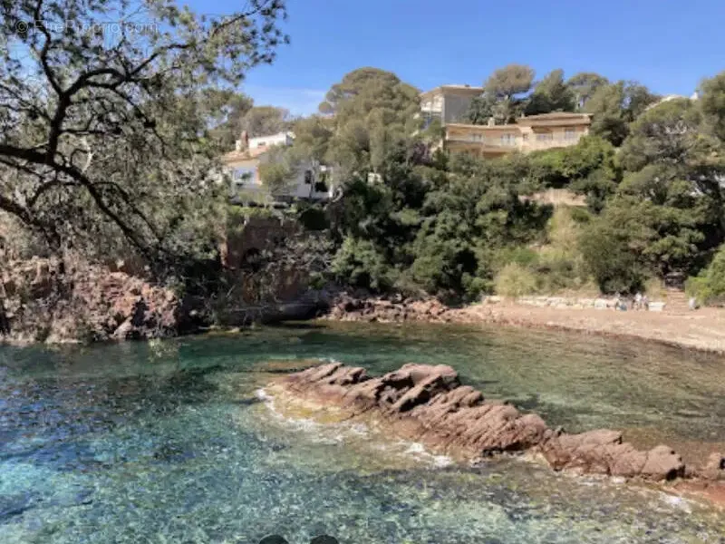 Photo Appartement à Saint-Raphael au prix de 140 000€