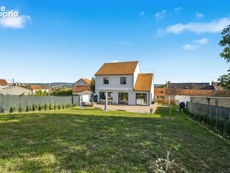 Photo Maison à Bouafle au prix de 550 000€
